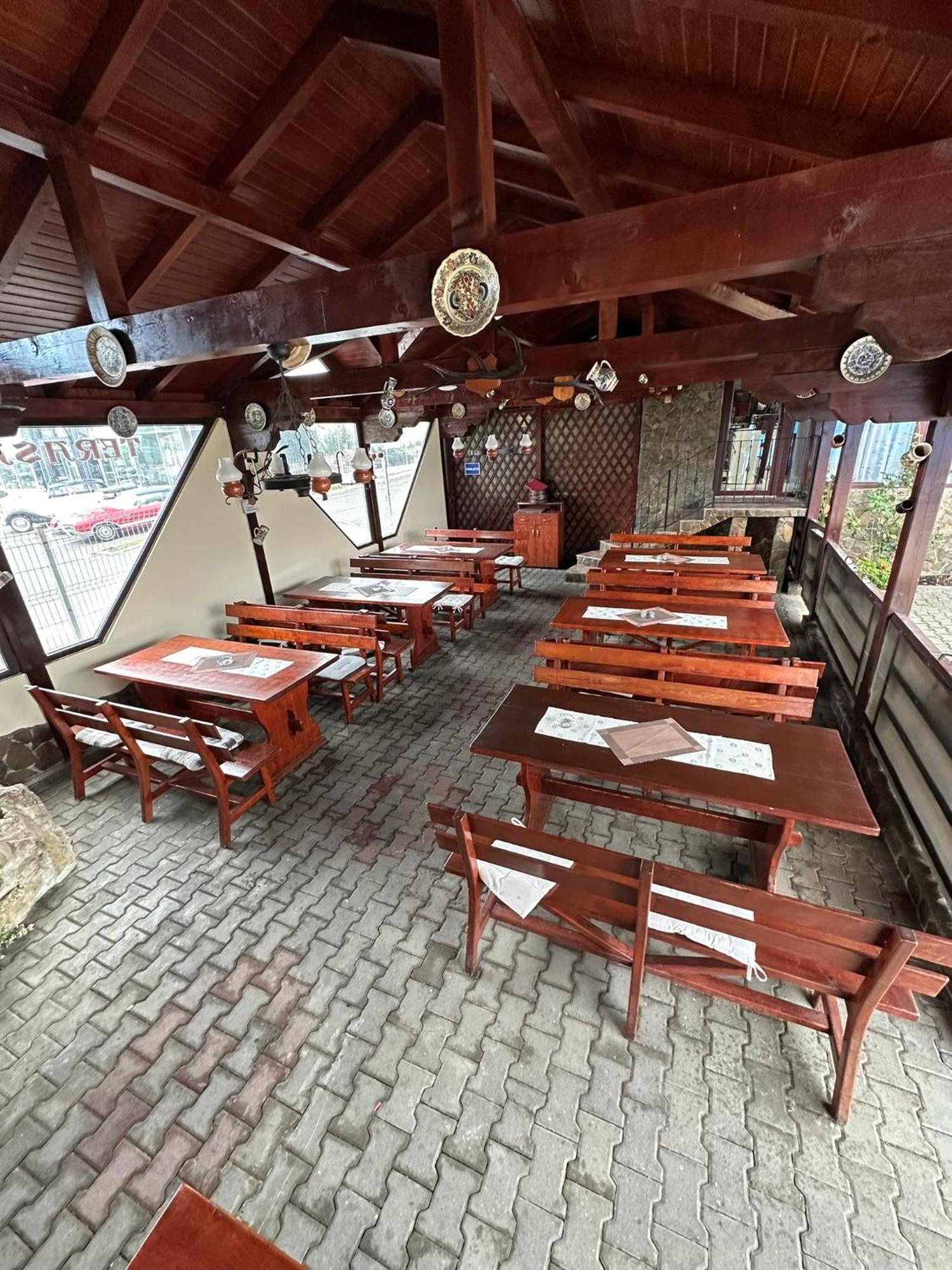 Restaurant Motel Dolorean Сэчеле Экстерьер фото