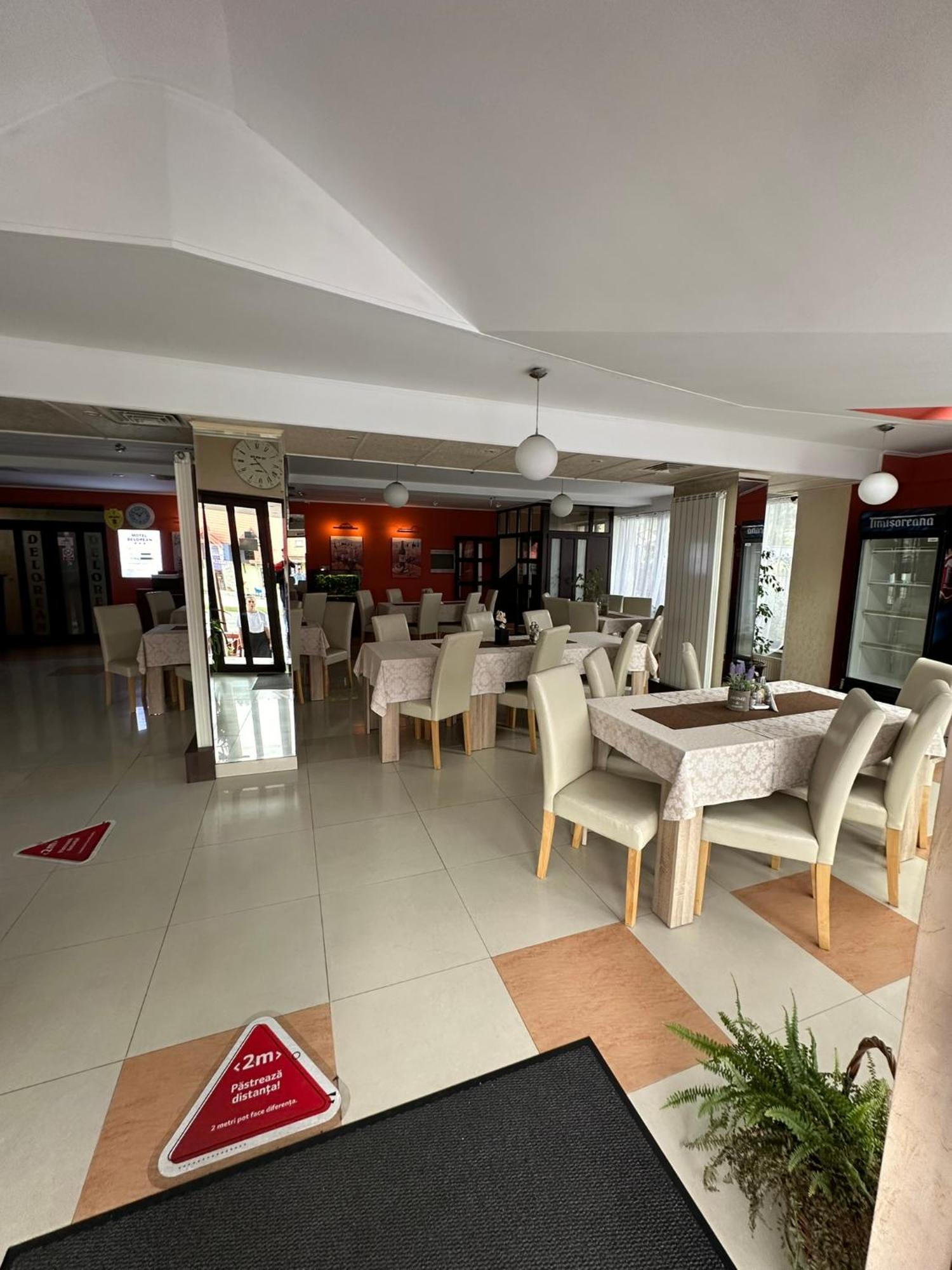 Restaurant Motel Dolorean Сэчеле Экстерьер фото
